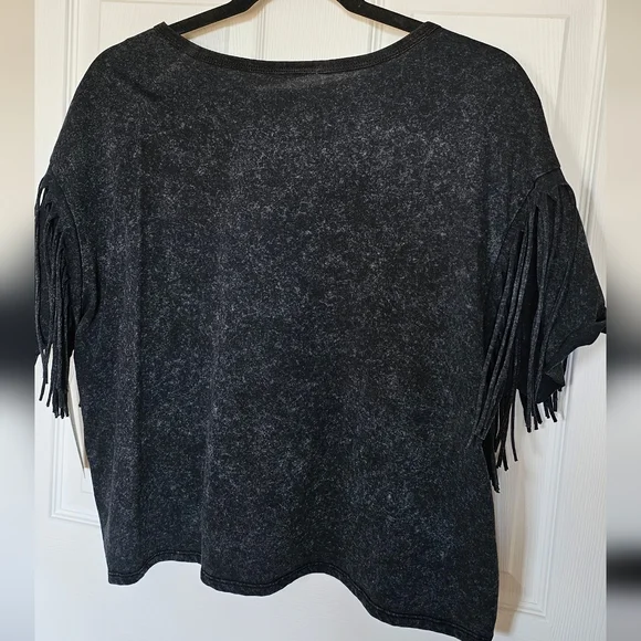 ✨ NWT No Comment "Cowgirl" Fringed Crop Tee - Black Heather XL ✨ - Picture 2 of 3
